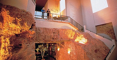 Desert cave hotel