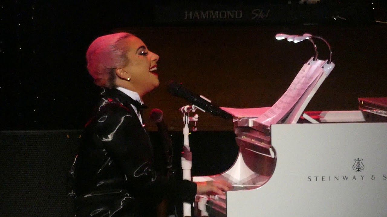 Lady Gaga performs Bad Romance at MGM Park Theatre